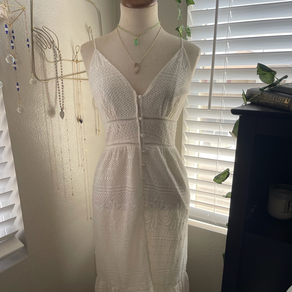 Eyelet Dream Midi Dress